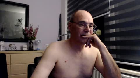 nightkeeper63 online show from July 31, 12:21 am