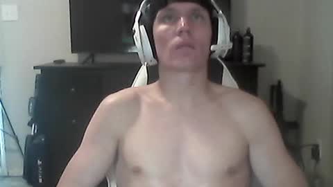 nikolai_russian_daddy online show from July 16, 9:22 pm