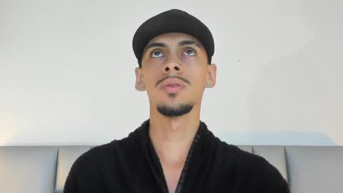    online show from May 10, 1:29 am