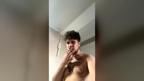 nnico26 online show from June 22, 3:57 am