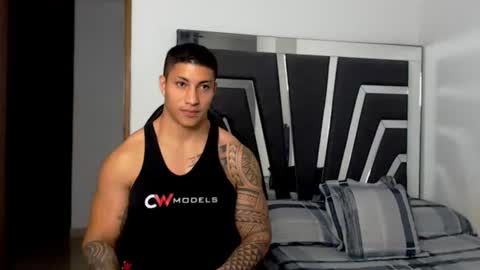 Noah Harris01 online show from August 4, 12:16 am