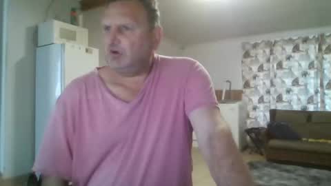 Nollie online show from May 15, 5:26 am