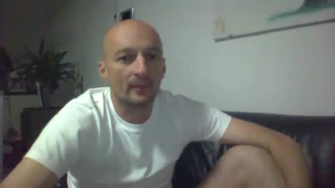 nordicrunner76 online show from May 17, 9:00 pm