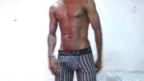noreno9159 online show from May 26, 12:45 pm