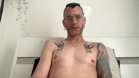 Jonathan Deep online show from June 16, 11:45 am