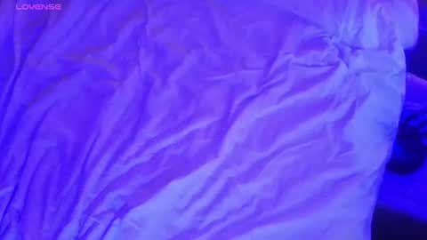 obviousproduct online show from July 23, 2:53 am