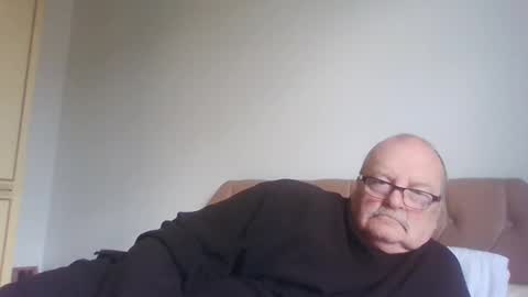 old_fkrr_ online show from May 15, 3:42 pm