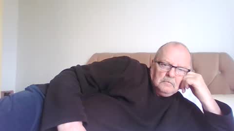 old_fkrr_ online show from May 6, 10:16 am