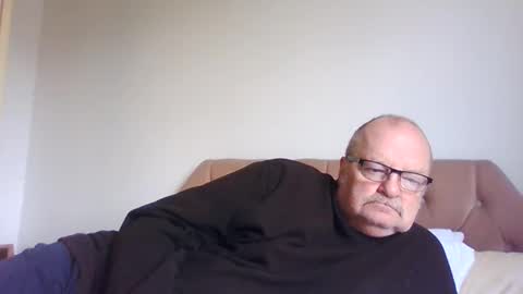 old_fkrr_ online show from May 12, 10:02 am