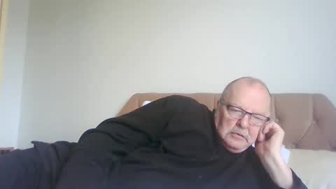 old_fkrr_ online show from May 19, 10:32 am