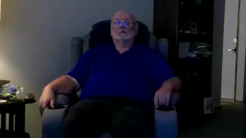 old_guy111 online show from June 8, 3:07 am