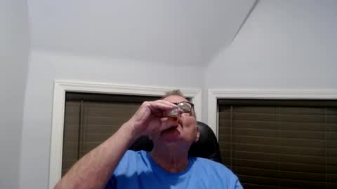 oldguybigd online show from July 25, 3:14 am