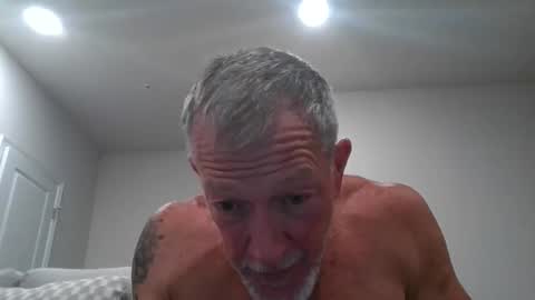 oldmanmeataz online show from May 16, 2:09 am