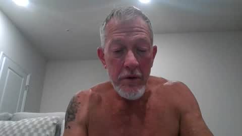 oldmanmeataz online show from May 16, 1:36 am