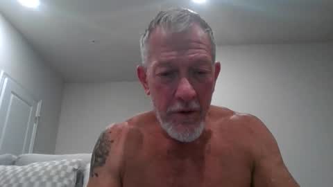 oldmanmeataz online show from May 16, 1:25 am
