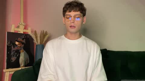 oliverlawrence online show from June 6, 6:14 pm