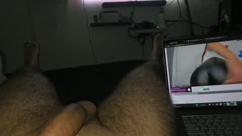 omarvvera0 online show from July 5, 11:28 am