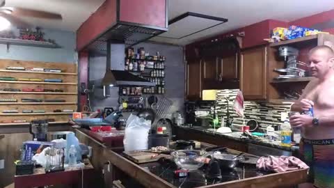 Norm online show from May 9, 11:06 pm
