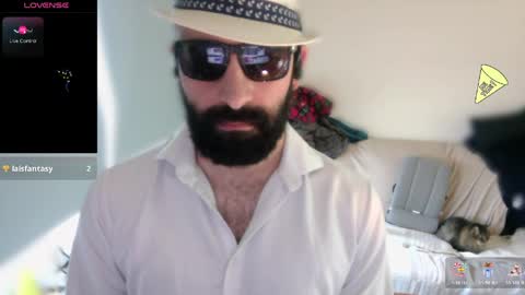 ona nisme online show from May 12, 6:33 am