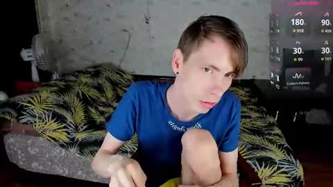 Erick  online show from June 18, 3:41 am