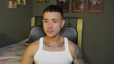 onyx_voss online show from August 6, 11:27 am