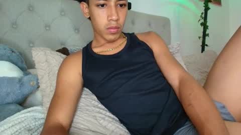ostin 18hot online show from May 18, 4:07 am