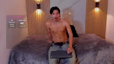 Otto Andrew online show from May 14, 4:43 am