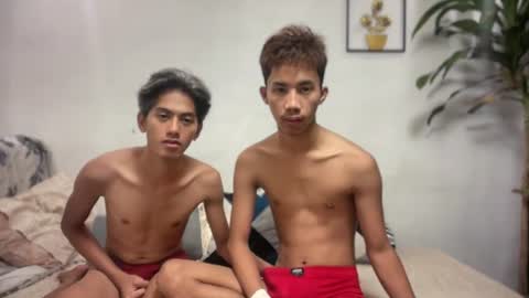 p1noytwink_xel online show from June 24, 6:33 pm