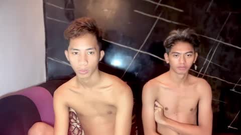 p1noytwink_xel online show from July 29, 7:24 pm
