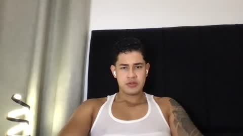 Javi    online show from July 27, 12:28 am