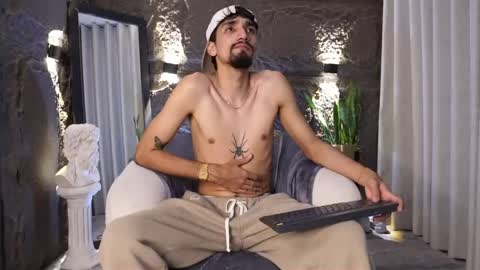 pablo online show from May 5, 6:26 am