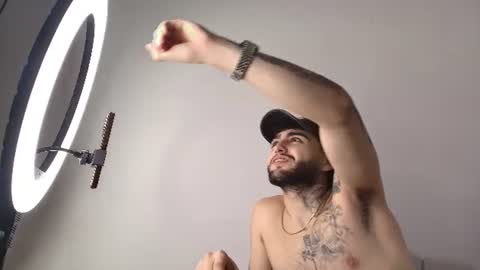 pablo_veleez online show from July 7, 6:47 am