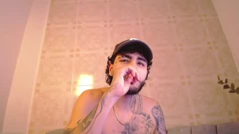 pablo_veleez online show from July 17, 10:44 am