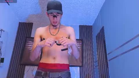 pacomaster_ online show from July 24, 3:04 am