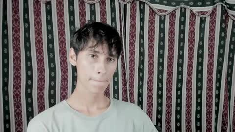Alexander Grigori online show from June 2, 1:28 am