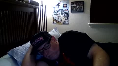 panos online show from May 11, 9:33 am