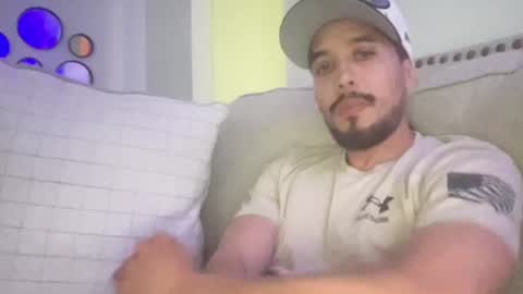 papicubano_guapo23cm online show from June 12, 12:14 pm