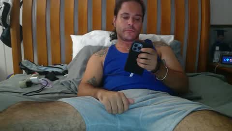 PapiiPR185 online show from May 9, 1:17 am