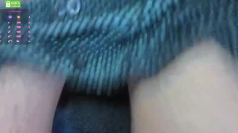 papilovesclits online show from June 29, 4:07 pm
