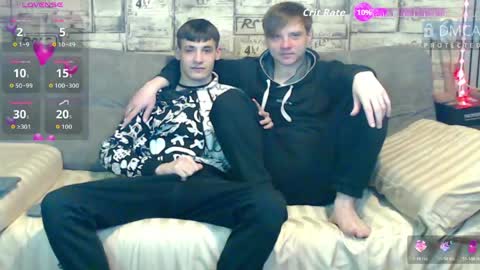 Max tall dark-haired guy with tattoos and Phil blond-haired online show from May 1, 2:37 am