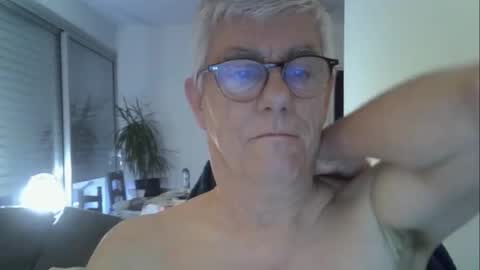 patrick5275 online show from May 10, 5:09 am