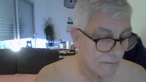 patrick5275 online show from June 12, 4:44 am