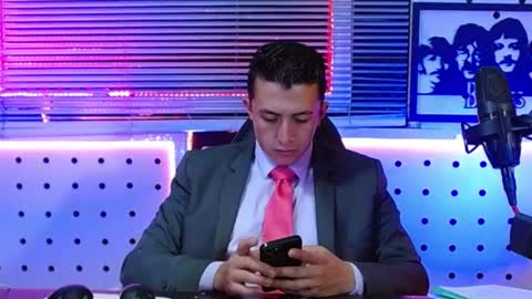 Darko0717  online show from July 19, 3:07 pm