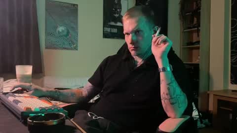Paul online show from May 4, 1:46 pm