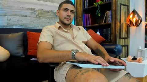 Paul Rivera online show from May 5, 9:48 pm