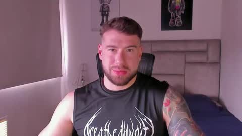 PAUL ROGER online show from May 17, 4:03 pm