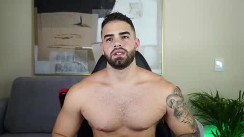 Paul Phoenix online show from June 12, 9:23 pm