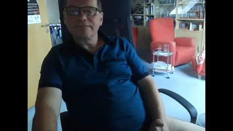 Pavlov aka Peter online show from July 27, 7:48 am