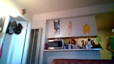 pawgkiller online show from June 6, 1:33 am