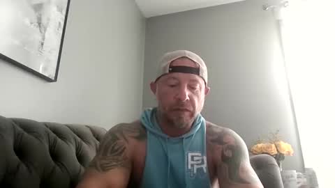 paytondaniel44 online show from May 20, 1:39 pm